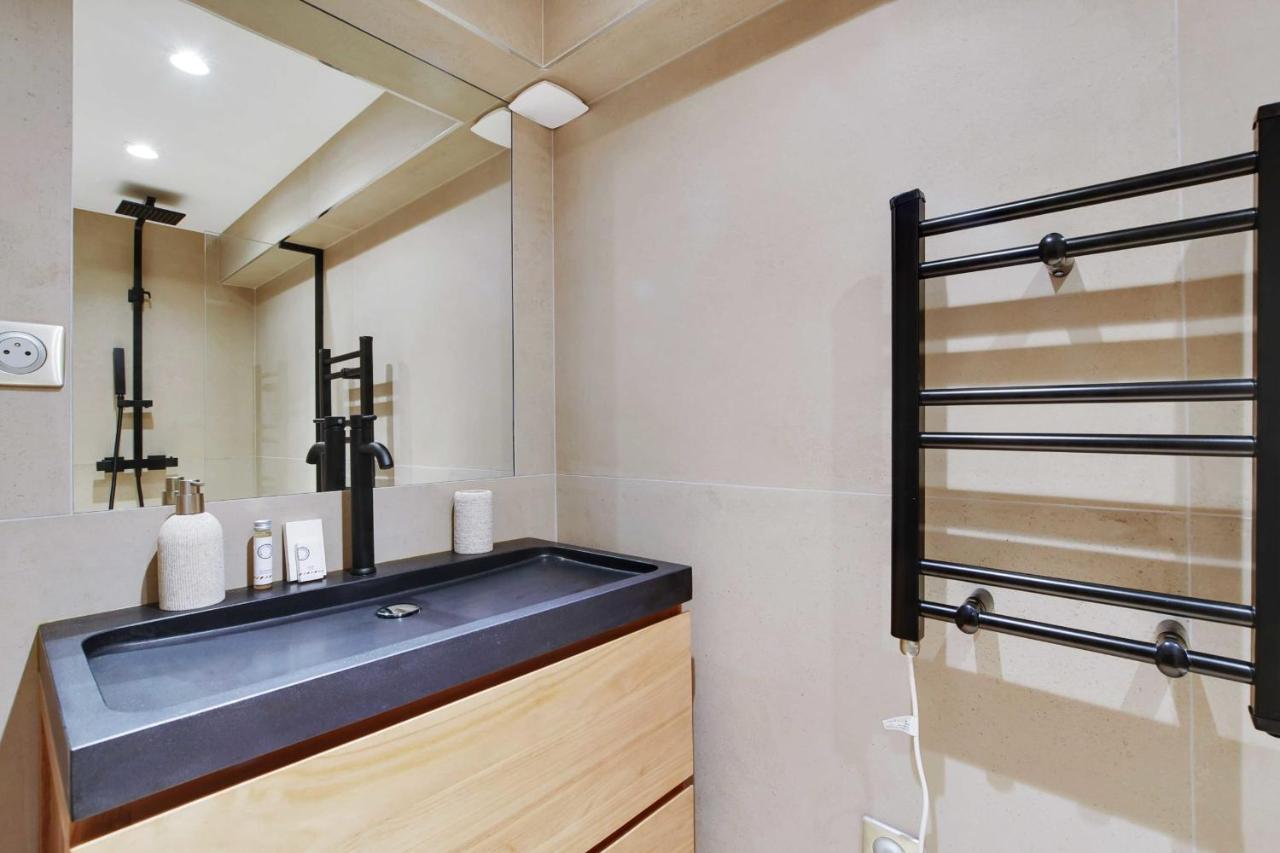 Amazing Apartment 2Br6P - Sacre Coeur Montmartre Parijs Buitenkant foto